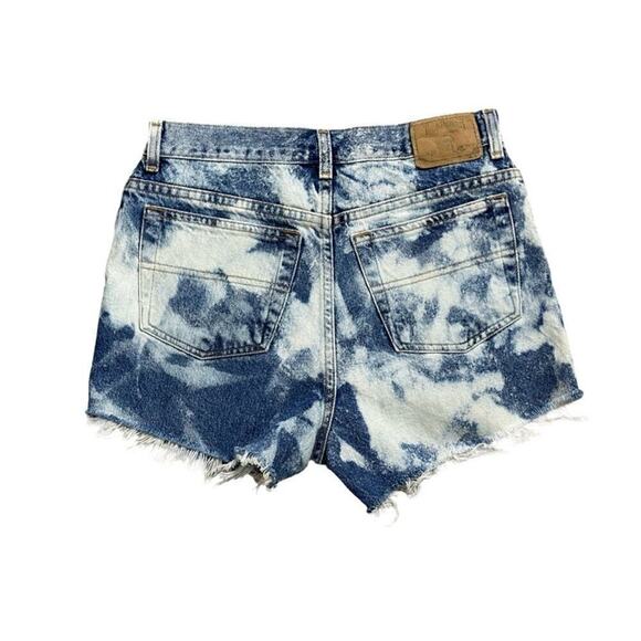 90’s Vintage Tommy Hilfiger Hand Cut & Dyed Light Distressed Jean Shorts - Picture 3 of 10